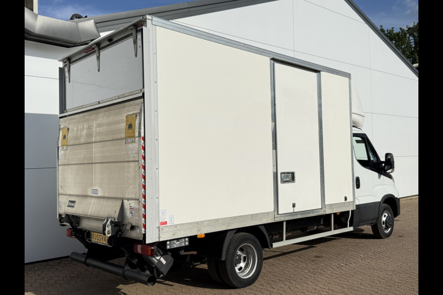 Iveco Daily 35C16 3.0 160PK Bakwagen Laadklep Zijdeur Camera Climate Control Bluetooth Luchtgeveerde stoel Meubelbak Koffer