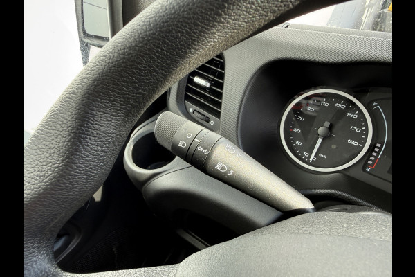 Iveco Daily 35C16 3.0 160PK Bakwagen Laadklep Zijdeur Camera Climate Control Bluetooth Luchtgeveerde stoel Meubelbak Koffer