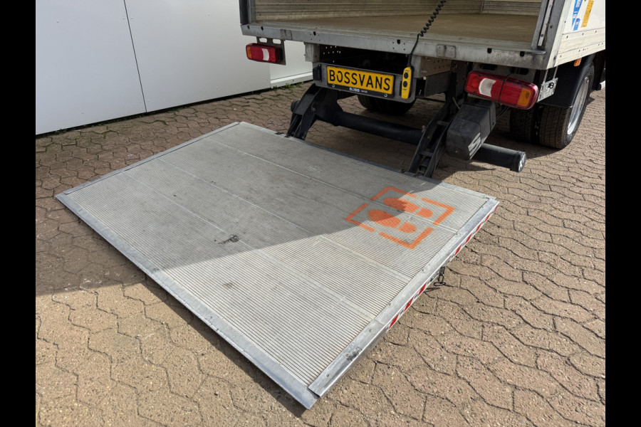 Iveco Daily 35C16 3.0 160PK Bakwagen Laadklep Zijdeur Camera Climate Control Bluetooth Luchtgeveerde stoel Meubelbak Koffer
