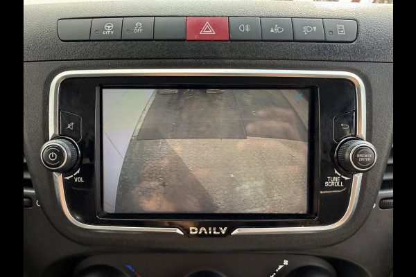 Iveco Daily 35C16 3.0 160PK Bakwagen Laadklep Zijdeur Camera Climate Control Bluetooth Luchtgeveerde stoel Meubelbak Koffer