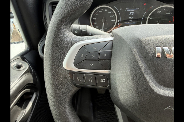 Iveco Daily 35C16 3.0 160PK Bakwagen Laadklep Zijdeur Camera Climate Control Bluetooth Luchtgeveerde stoel Meubelbak Koffer