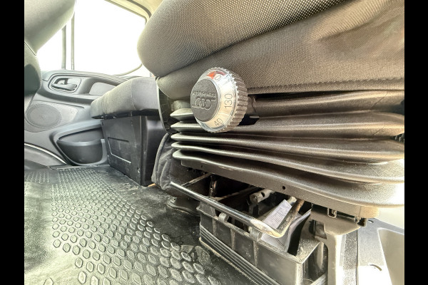 Iveco Daily 35C16 3.0 160PK Bakwagen Laadklep Zijdeur Camera Climate Control Bluetooth Luchtgeveerde stoel Meubelbak Koffer