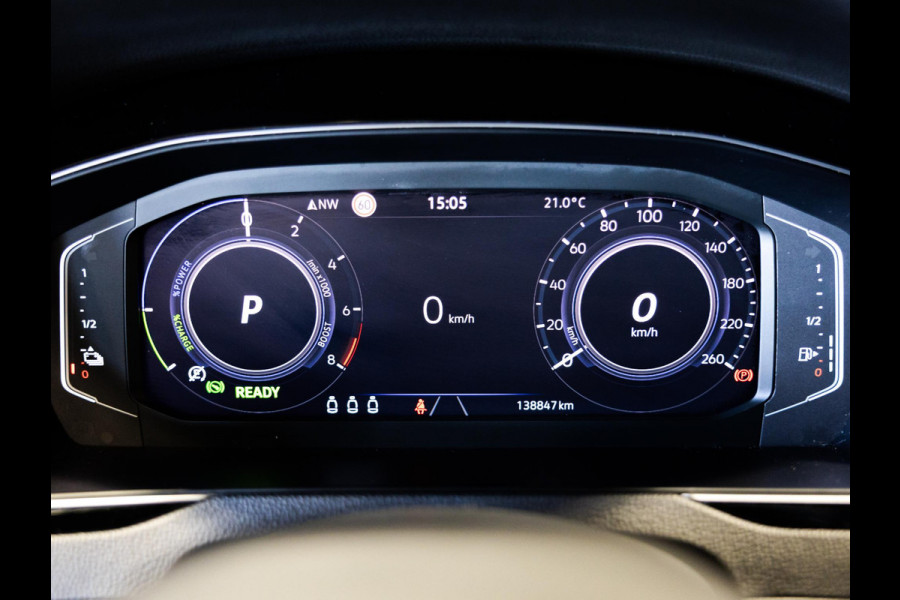 Volkswagen Passat Variant 1.4 TSI PHEV GTE Business SOH 94% / 218pk / NAP / Leder / Achteruitrij camera / IQ LED /