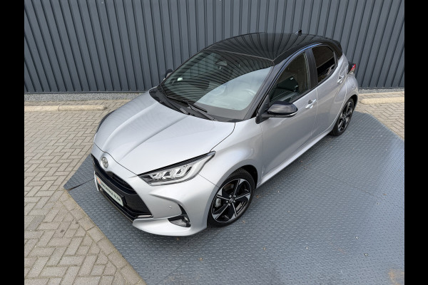 Toyota Yaris 1.5 Hybrid 130 Executive / Bi tone | Pano dak | JBL | PDC A+V | 10 jr GARANTIE | Rijklaar!!