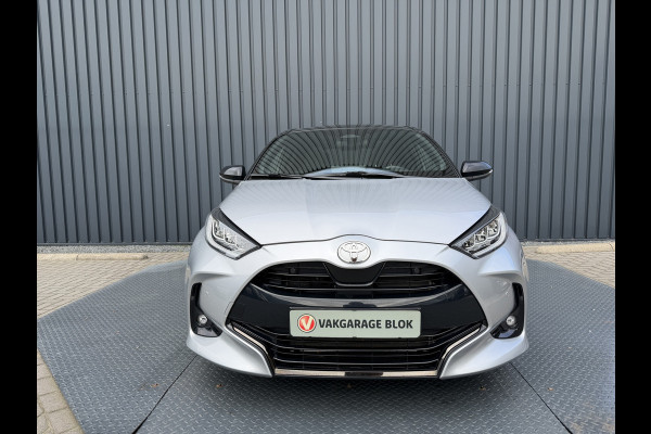 Toyota Yaris 1.5 Hybrid 130 Executive / Bi tone | Pano dak | JBL | PDC A+V | 10 jr GARANTIE | Rijklaar!!