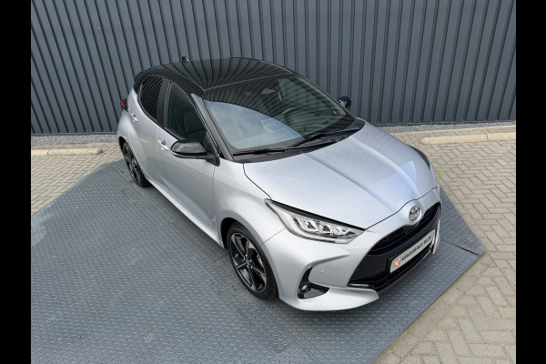 Toyota Yaris 1.5 Hybrid 130 Executive / Bi tone | Pano dak | JBL | PDC A+V | 10 jr GARANTIE | Rijklaar!!