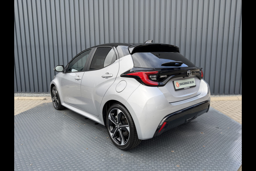 Toyota Yaris 1.5 Hybrid 130 Executive / Bi tone | Pano dak | JBL | PDC A+V | 10 jr GARANTIE | Rijklaar!!