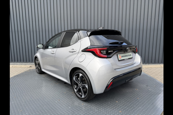 Toyota Yaris 1.5 Hybrid 130 Executive / Bi tone | Pano dak | JBL | PDC A+V | 10 jr GARANTIE | Rijklaar!!
