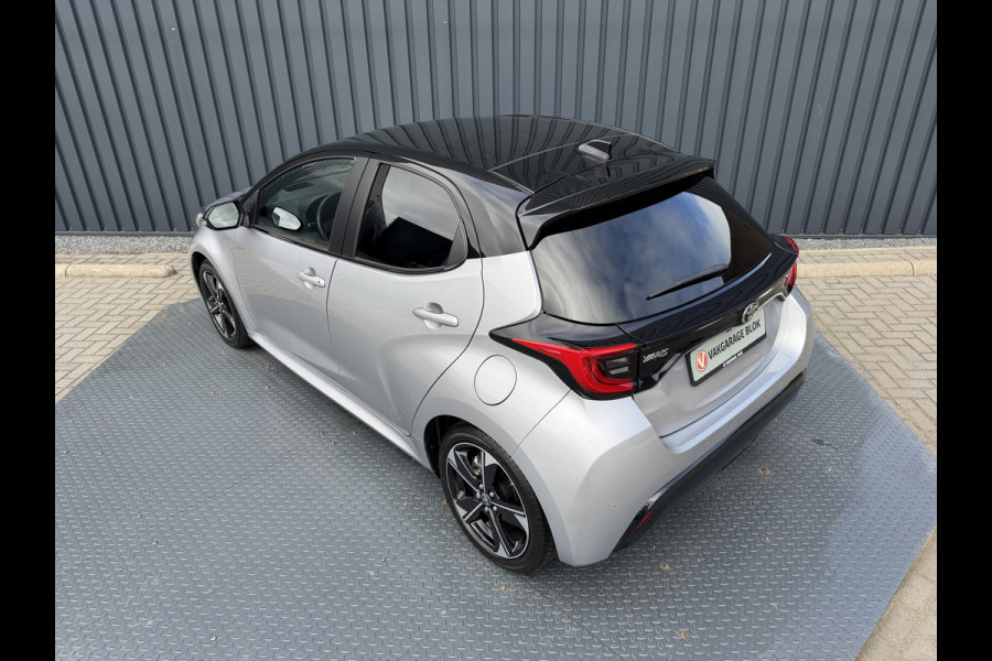 Toyota Yaris 1.5 Hybrid 130 Executive / Bi tone | Pano dak | JBL | PDC A+V | 10 jr GARANTIE | Rijklaar!!