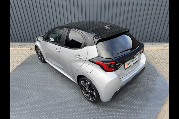 Toyota Yaris 1.5 Hybrid 130 Executive / Bi tone | Pano dak | JBL | PDC A+V | 10 jr GARANTIE | Rijklaar!!