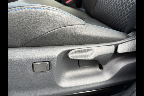 Toyota Yaris 1.5 Hybrid 130 Executive / Bi tone | Pano dak | JBL | PDC A+V | 10 jr GARANTIE | Rijklaar!!