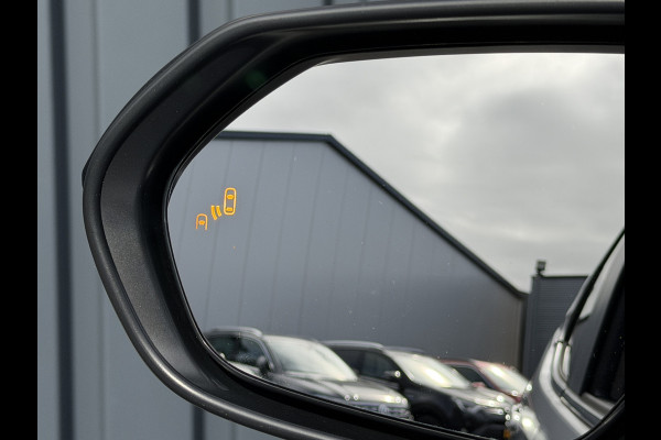 Toyota Yaris 1.5 Hybrid 130 Executive / Bi tone | Pano dak | JBL | PDC A+V | 10 jr GARANTIE | Rijklaar!!