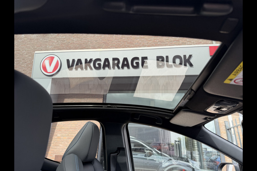 Toyota Yaris 1.5 Hybrid 130 Executive / Bi tone | Pano dak | JBL | PDC A+V | 10 jr GARANTIE | Rijklaar!!