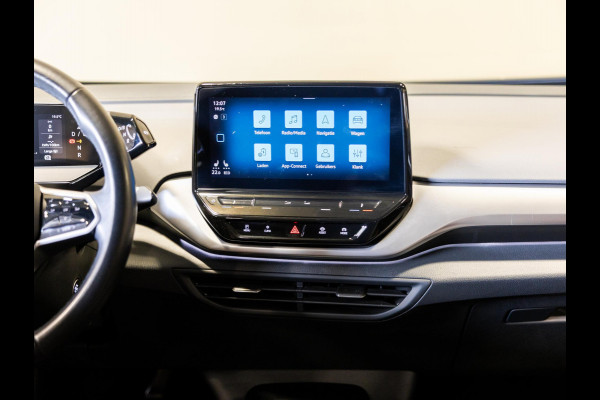 Volkswagen ID.4 Life 77 kWh SOH 90% / 204pk / NAP / Achteruitrij camera / Voorruit verwarming / Stoelverwarming /