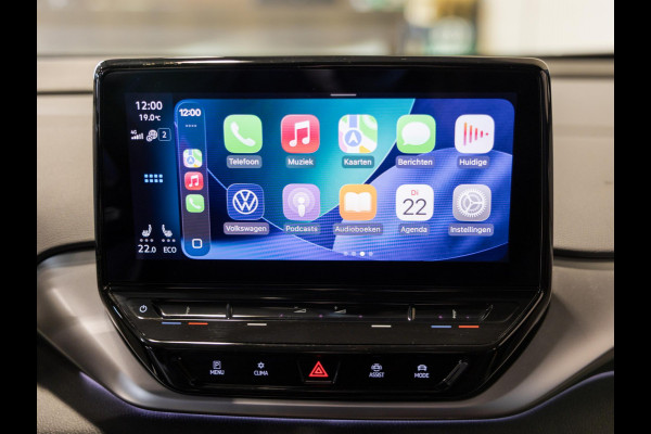 Volkswagen ID.4 Life 77 kWh SOH 90% / 204pk / NAP / Achteruitrij camera / Voorruit verwarming / Stoelverwarming /