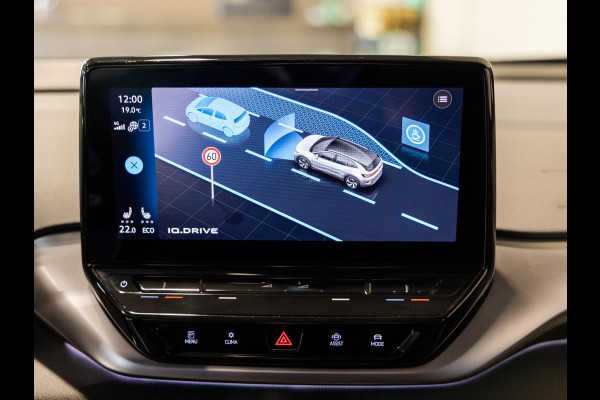 Volkswagen ID.4 Life 77 kWh SOH 90% / 204pk / NAP / Achteruitrij camera / Voorruit verwarming / Stoelverwarming /