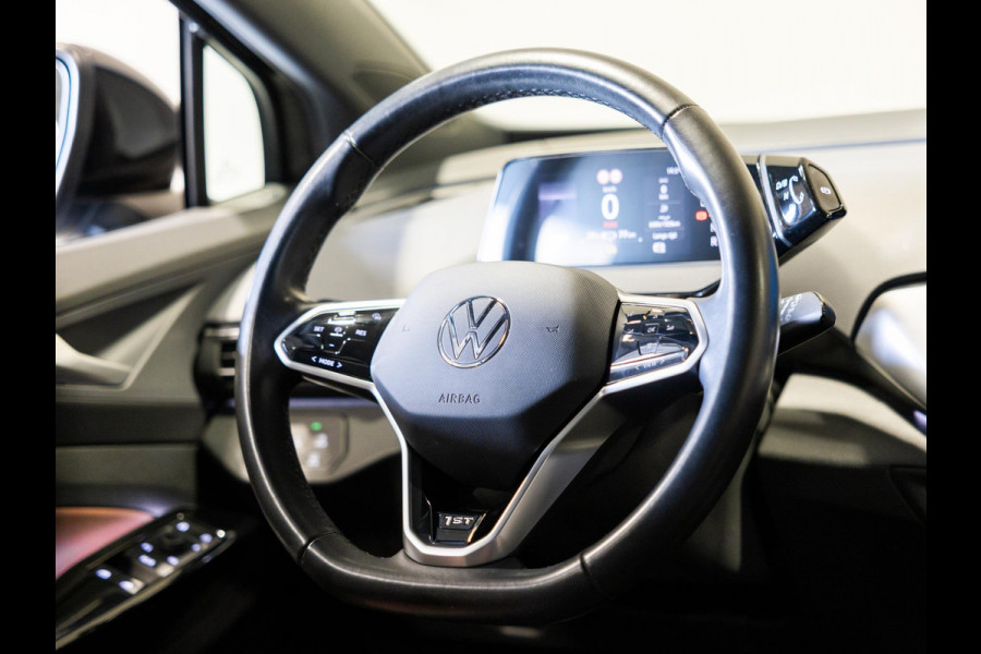 Volkswagen ID.4 Life 77 kWh SOH 90% / 204pk / NAP / Achteruitrij camera / Voorruit verwarming / Stoelverwarming /