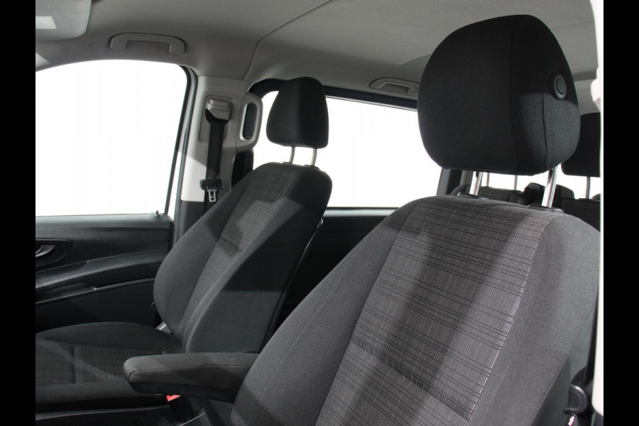 Mercedes-Benz Vito Tourer 114 CDI Automaat Pro L3 8 persoons PERSONENBUS incl. BTW/ incl. BPM Navigatie Airco Cruise Control