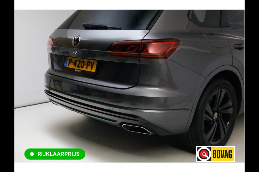 Volkswagen Touareg 3.0 TSi 4MOTION R-line 462 PK | Panoramadak | Luchtvering | Leer | Travel Assist | El.verstelbare stoel met geheugen, Wegklapbare trekhaak, Stoel- stuurverwarming, Keyless, Sfeerverlichting