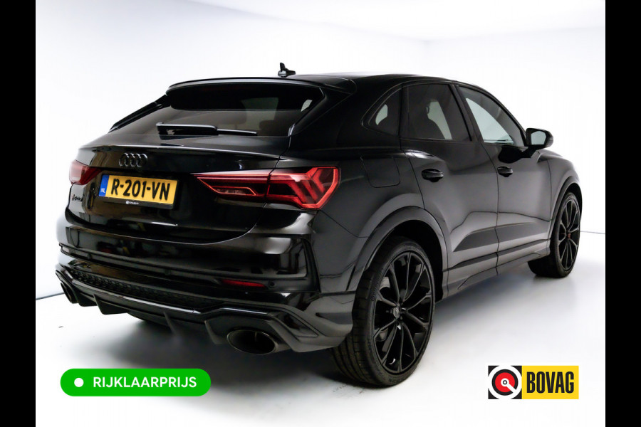 Audi RS Q3 Sportback RSQ3 2.5 TFSI Quattro | Ruitjesleer | Panoramadak | Adaptive cruise | Wegklapbare trekhaak | Sonos | Navigatie El.verstelbare stoelen met stoelverwarming, Carplay/Android auto, 360 camera, Electrische achterklep