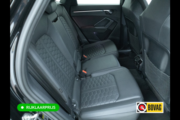 Audi RS Q3 Sportback RSQ3 2.5 TFSI Quattro | Ruitjesleer | Panoramadak | Adaptive cruise | Wegklapbare trekhaak | Sonos | Navigatie El.verstelbare stoelen met stoelverwarming, Carplay/Android auto, 360 camera, Electrische achterklep