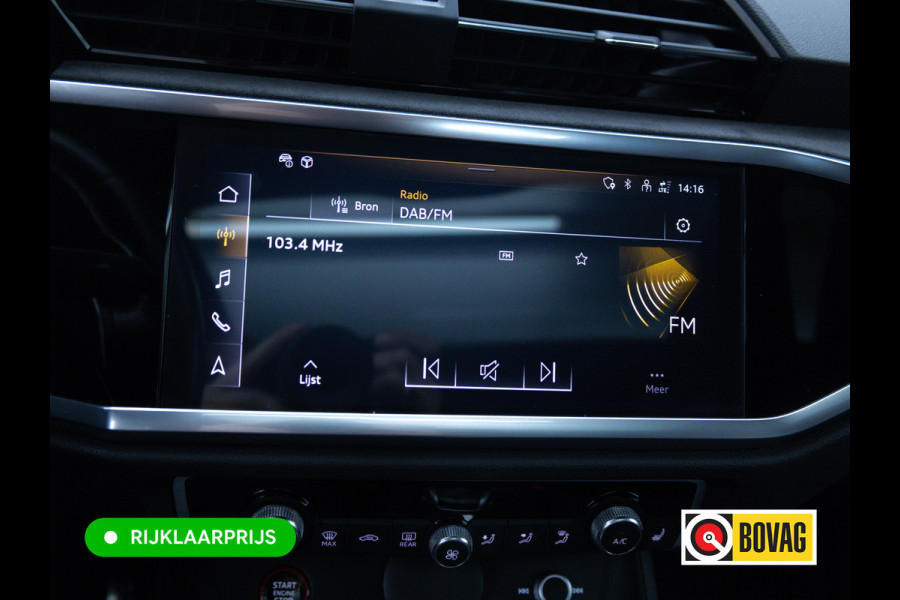Audi RS Q3 Sportback RSQ3 2.5 TFSI Quattro | Ruitjesleer | Panoramadak | Adaptive cruise | Wegklapbare trekhaak | Sonos | Navigatie El.verstelbare stoelen met stoelverwarming, Carplay/Android auto, 360 camera, Electrische achterklep