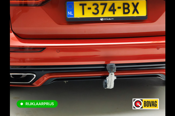 Volvo V60 2.0 T8 Twin Engine AWD R-Design | Stoel-, Stuur- & Achterbank verw. | Elec. trekhaak | 360 Camera | Elec. klep | Pilot assist, All season banden, Led, PDC V+A. Apple Carplay, Android auto