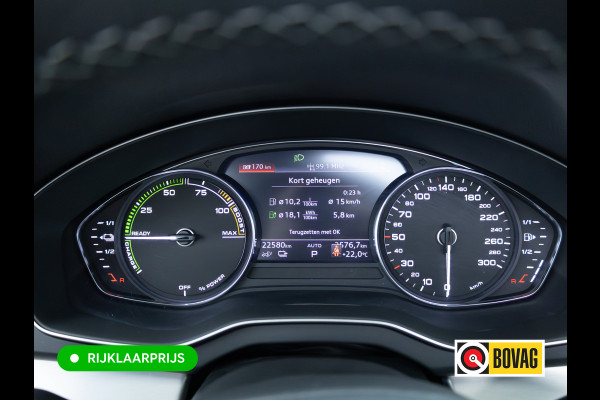 Audi Q5 50 TFSI e Quattro S-Line | Panoramadak | Adaptive cruise | El. achterklep | Stoelverwarming | App-connect | Matrix led, Aut. groot licht, 3-zone climate control, 20 inch