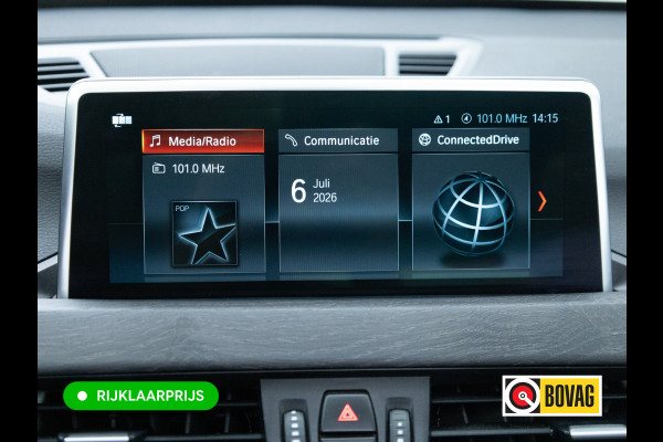 BMW X1 sDrive20i High Exec. X-Line | Afn. trekhaak | Panoramadak | Elec. verst stoel met geheugen | Camera | Elec. achterklep | Navigatie, Stoelverwarming, Headup, Climate control