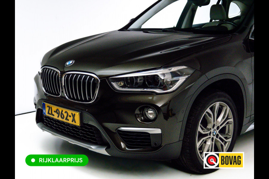 BMW X1 sDrive20i High Exec. X-Line | Afn. trekhaak | Panoramadak | Elec. verst stoel met geheugen | Camera | Elec. achterklep | Navigatie, Stoelverwarming, Headup, Climate control
