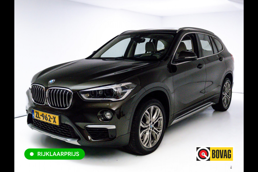 BMW X1 sDrive20i High Exec. X-Line | Afn. trekhaak | Panoramadak | Elec. verst stoel met geheugen | Camera | Elec. achterklep | Navigatie, Stoelverwarming, Headup, Climate control