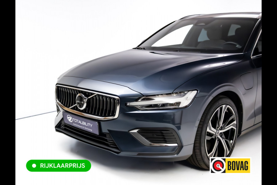 Volvo V60 2.0 T8 Plug-in hybrid AWD Ultimate Bright | Bowers & Wilkins | Panorama dak | Trekhaak | Stoel- Stuur en achterbankverw. | Head-up, Pilot assist, Elec. achterklep, 360 Camera, Electrische stoelen met geheugen