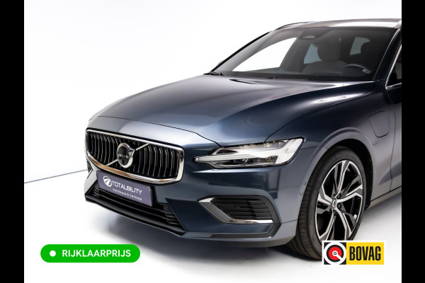 Volvo V60 2.0 T8 Plug-in hybrid AWD Ultimate Bright | Bowers & Wilkins | Panorama dak | Trekhaak | Stoel- Stuur en achterbankverw. | Head-up, Pilot assist, Elec. achterklep, 360 Camera, Electrische stoelen met geheugen