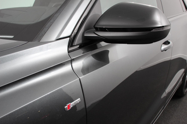 Audi Q8 55 TFSI e PHEV quattro Pro Line S-Line 3* S-Line Leder B&O Trekhaak Elektrisch Luchtvering Led Dab Led Blackpack Stoelverwarming Stoelverkoeling Camera