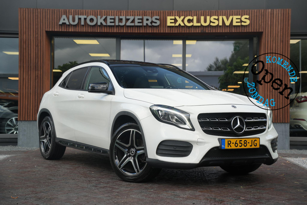 Mercedes-Benz GLA 200 Premium Plus AMG Panoramadak Carplay Leer/Alcantara Cruise Clima