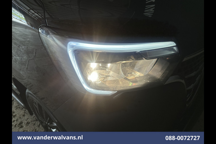 Renault Master 2.3 dCi 180pk L2H2 Euro6 Airco | Camera | Navigatie | LM Velgen | Cruisecontrol | LED Sidebars, 2500kg Trekhaak, Parkeersensoren, Bijrijdersbank