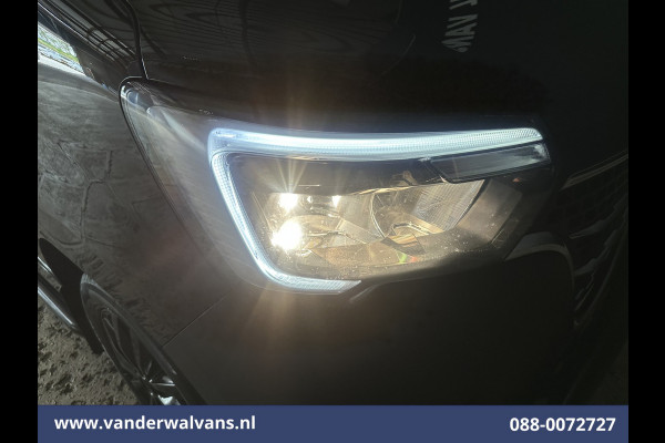 Renault Master 2.3 dCi 180pk L2H2 Euro6 Airco | Camera | Navigatie | LM Velgen | Cruisecontrol | LED Sidebars, 2500kg Trekhaak, Parkeersensoren, Bijrijdersbank