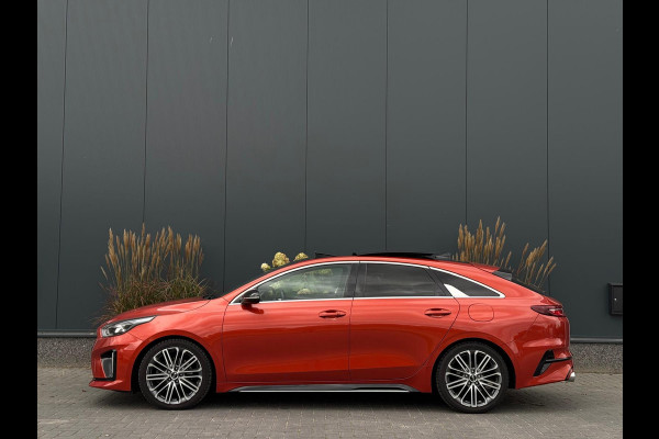 Kia ProCeed 1.4 T-GDI GT-PlusLine FULL PANO|LEDER|MM SEATS|LED