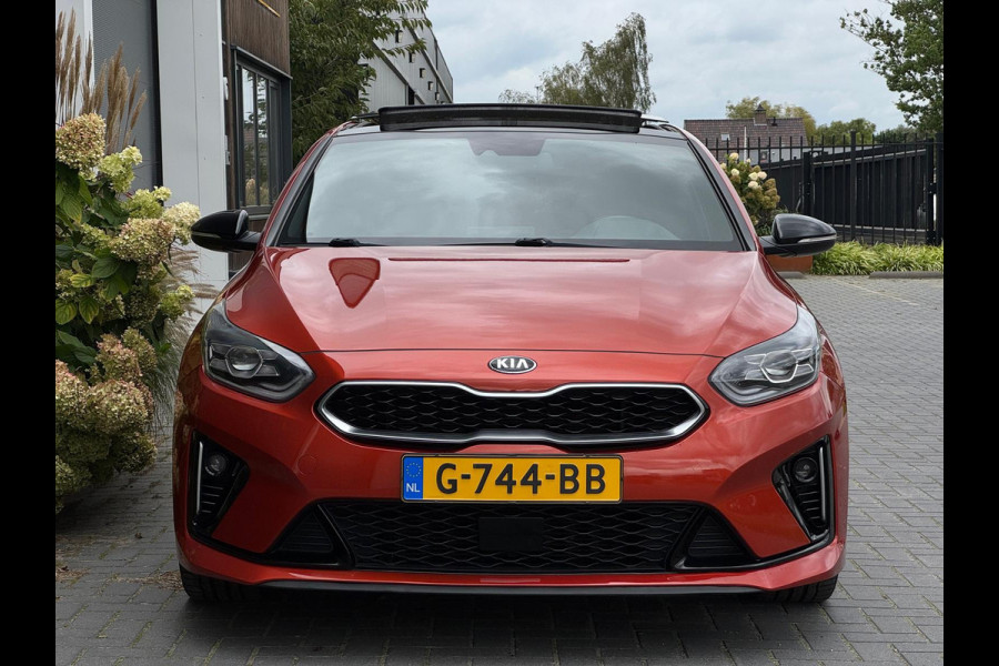 Kia ProCeed 1.4 T-GDI GT-PlusLine FULL PANO|LEDER|MM SEATS|LED