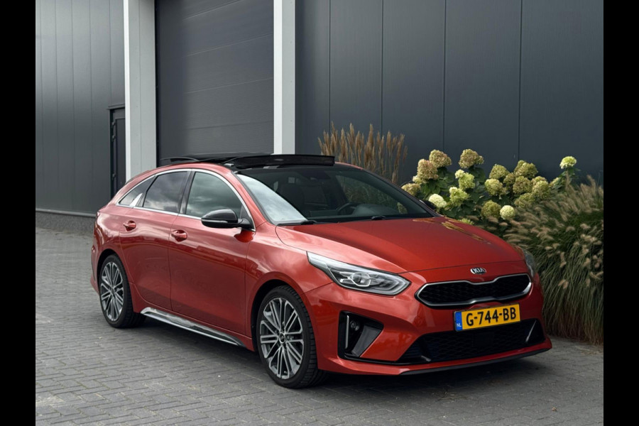 Kia ProCeed 1.4 T-GDI GT-PlusLine FULL PANO|LEDER|MM SEATS|LED