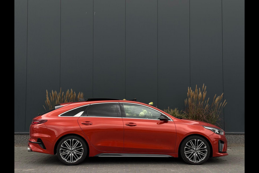 Kia ProCeed 1.4 T-GDI GT-PlusLine FULL PANO|LEDER|MM SEATS|LED