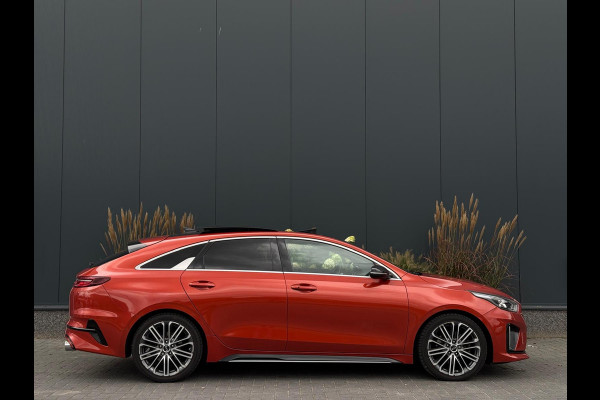 Kia ProCeed 1.4 T-GDI GT-PlusLine FULL PANO|LEDER|MM SEATS|LED