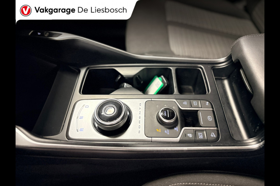 Kia Sorento 1.6 T-GDI Plug-in Hybrid 4WD DynamicLine 7persoons / stoelverwarming / camera / trekhaak