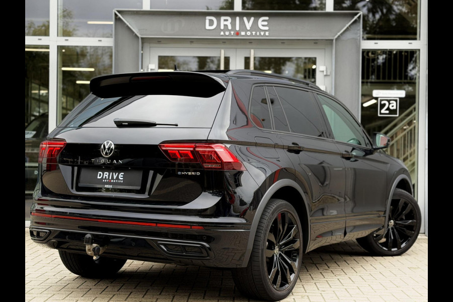 Volkswagen Tiguan 1.4 TSI eHybrid R-Line Business+ Black Style |Pano|Leer|Memory|ACC|Winter|HUD|IQ|Trekhaak|20"