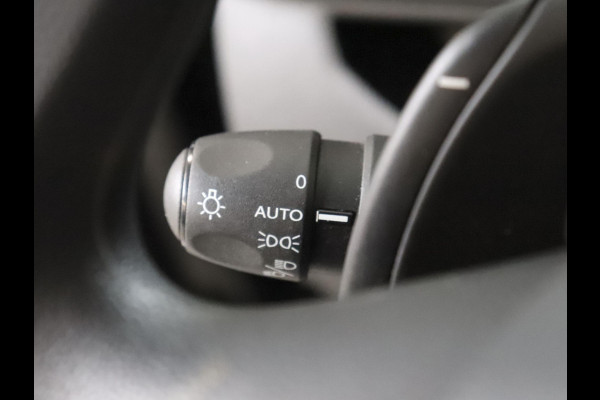 Peugeot Expert 180pk Long L3H1 Premium Dubbele Cabine Automaat 6p Navigatie Airco Bluetooth LM Velgen Look pakket Parkeer sensoren V+A