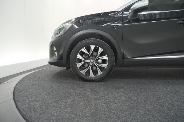 Renault Captur 1.6 E-Tech full hybrid 145 techno | Allseason Banden | Pack Full Screen | Camera | Navigatie