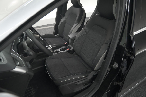 Renault Captur 1.6 E-Tech full hybrid 145 techno | Allseason Banden | Pack Full Screen | Camera | Navigatie