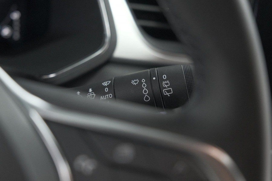 Renault Captur 1.6 E-Tech full hybrid 145 techno | Allseason Banden | Pack Full Screen | Camera | Navigatie