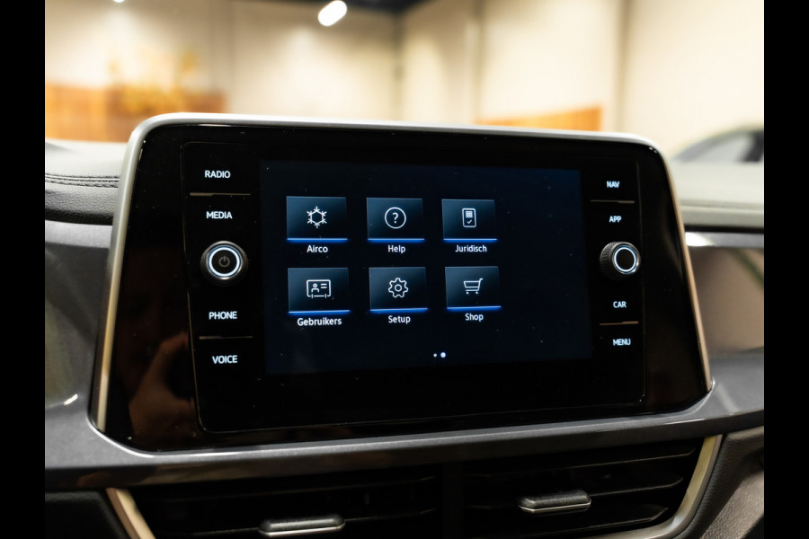 Volkswagen T-Roc 1.5 TSI 150PK Style Business, Facelift, Virtual Cockpit, IQ Led, Apple Carplay, ACC, Keyless, Cam, Voll Onderhoud