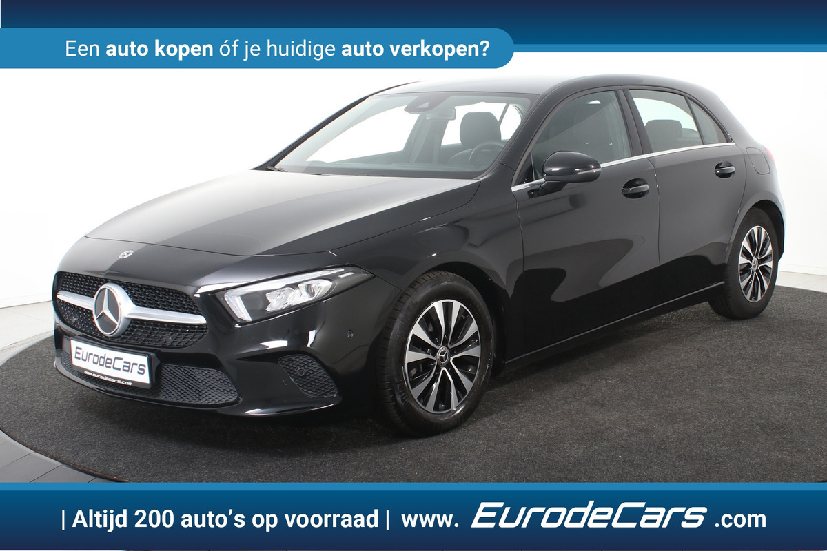 Mercedes-Benz A-Klasse 180 *1ste Eigenaar*Leer*Stoelverwarming*Navigatie*